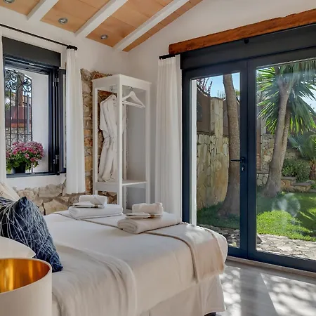 Villa Enri Y Casita Con Piscina Y Jacuzzi