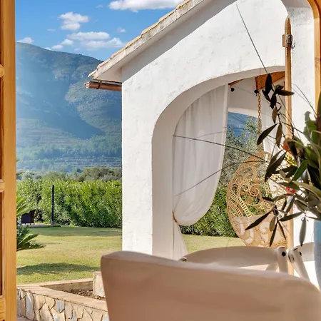 Enri Y Casita Con Piscina Y Jacuzzi
