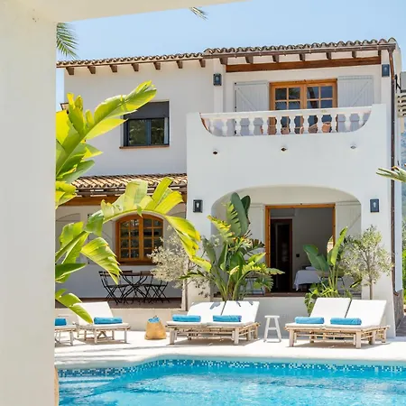 Enri Y Casita Con Piscina Y Jacuzzi *